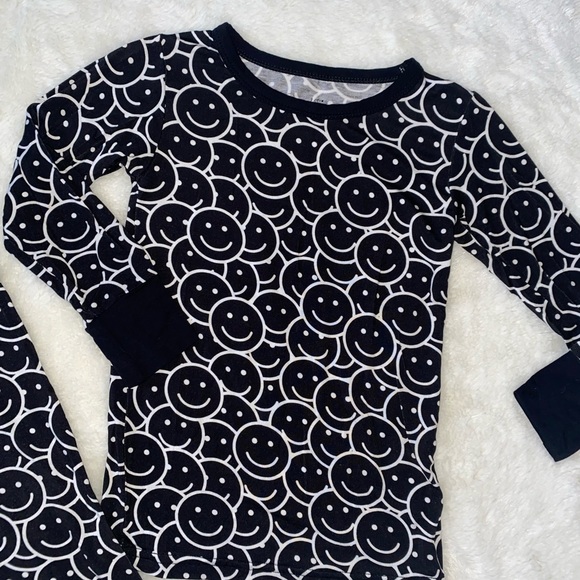 🖤🙂Bamboo Pj Set🙂🖤 - Picture 4 of 5